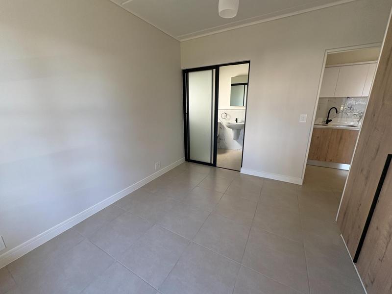 To Let 1 Bedroom Property for Rent in Richwood Western Cape